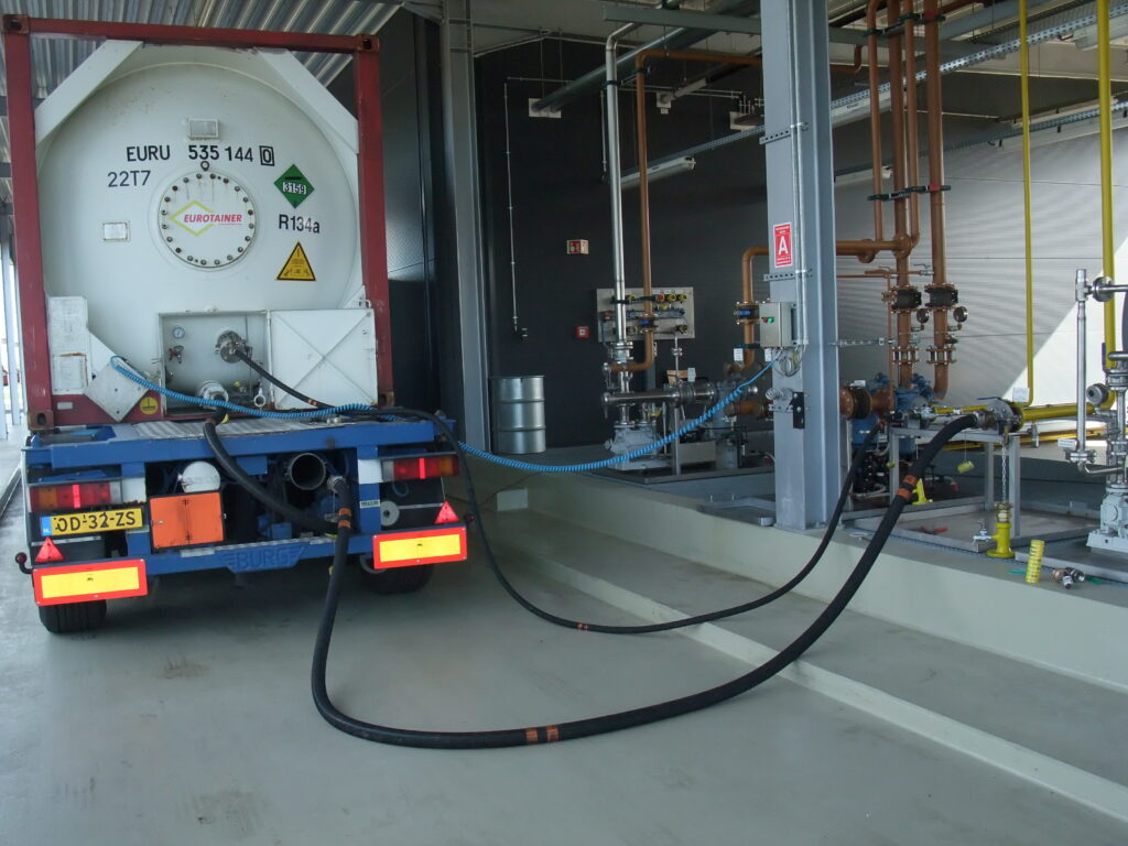 Tanklager für technische Flüssigkeiten